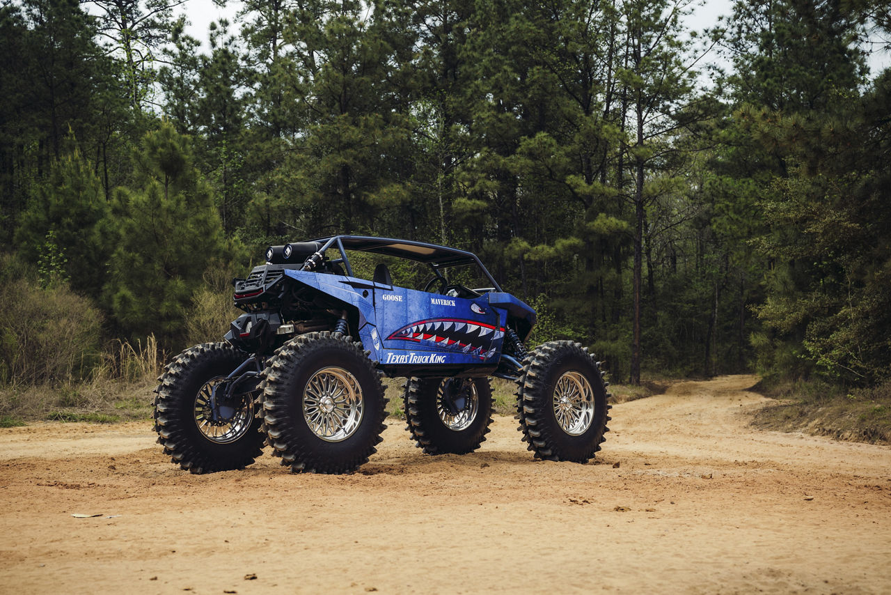 2023 Polaris RZR - KMC UTV SHOCKWAVE FORGED - Polished | MSA Wheels
